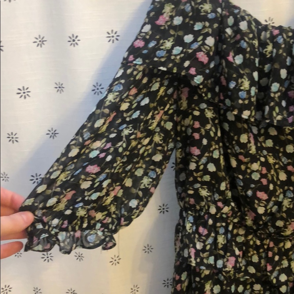 Mini dress - Picture 2 of 6